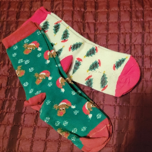 Accessories - Festive Christmas Socks Set - Green and White